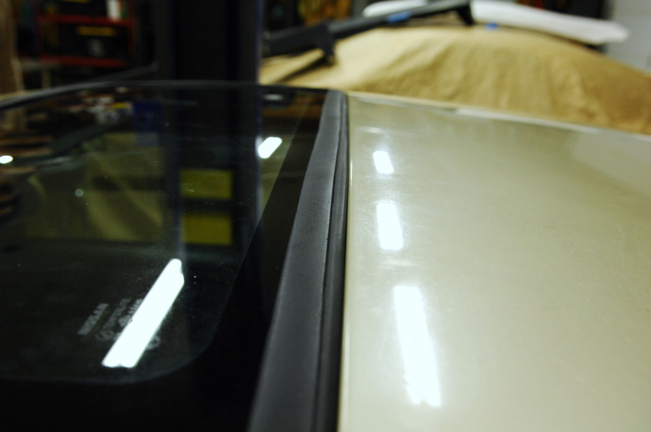 S14 Sun Roof Moulding サンルーフモール - Image 3